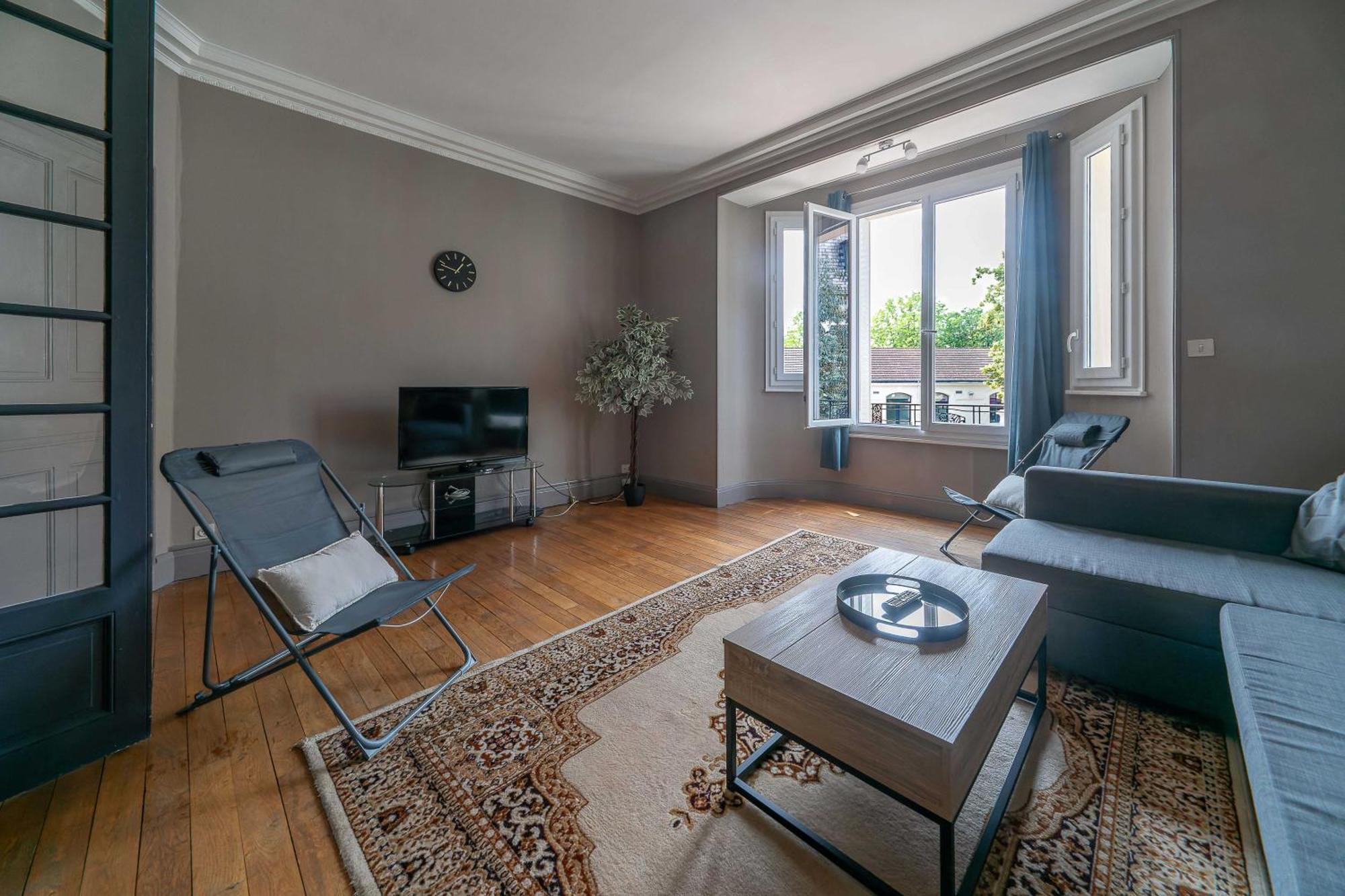 Le Rue Neuve - Appartement Calme Et Lumineux Vichy Eksteriør bilde